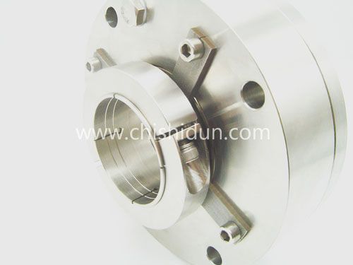 �����͸߉��C(j��)е�ܷ�